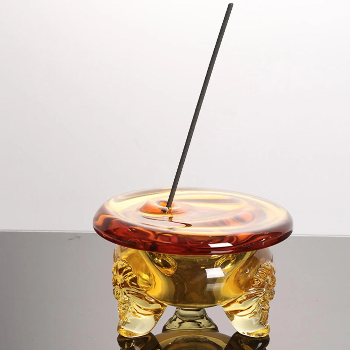 Räucherstäbchenhalter aus Glas